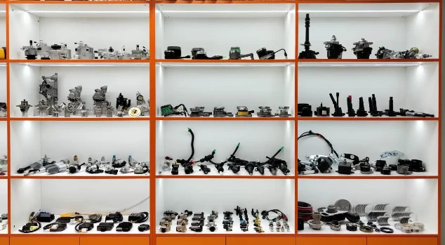 AUTO PARTS AUTO PARTS